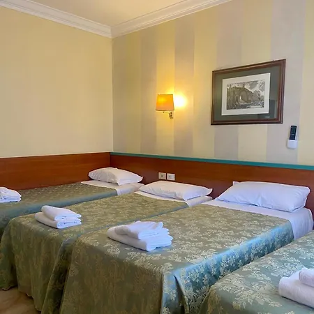 Center 1 Szálloda 3*